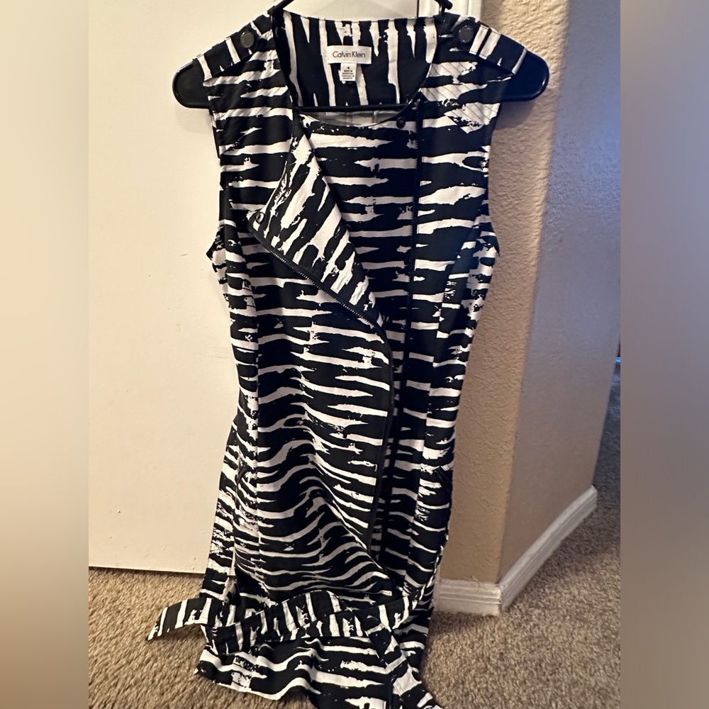 Calvin Klein, Dress/styled coat
